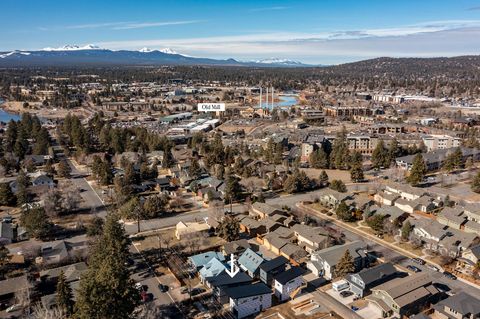Tiny photo for 18 SW Roosevelt Avenue #4, Bend, OR 97702 (MLS # 220215877)
