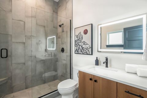 Tiny photo for 18 SW Roosevelt Avenue #4, Bend, OR 97702 (MLS # 220215877)