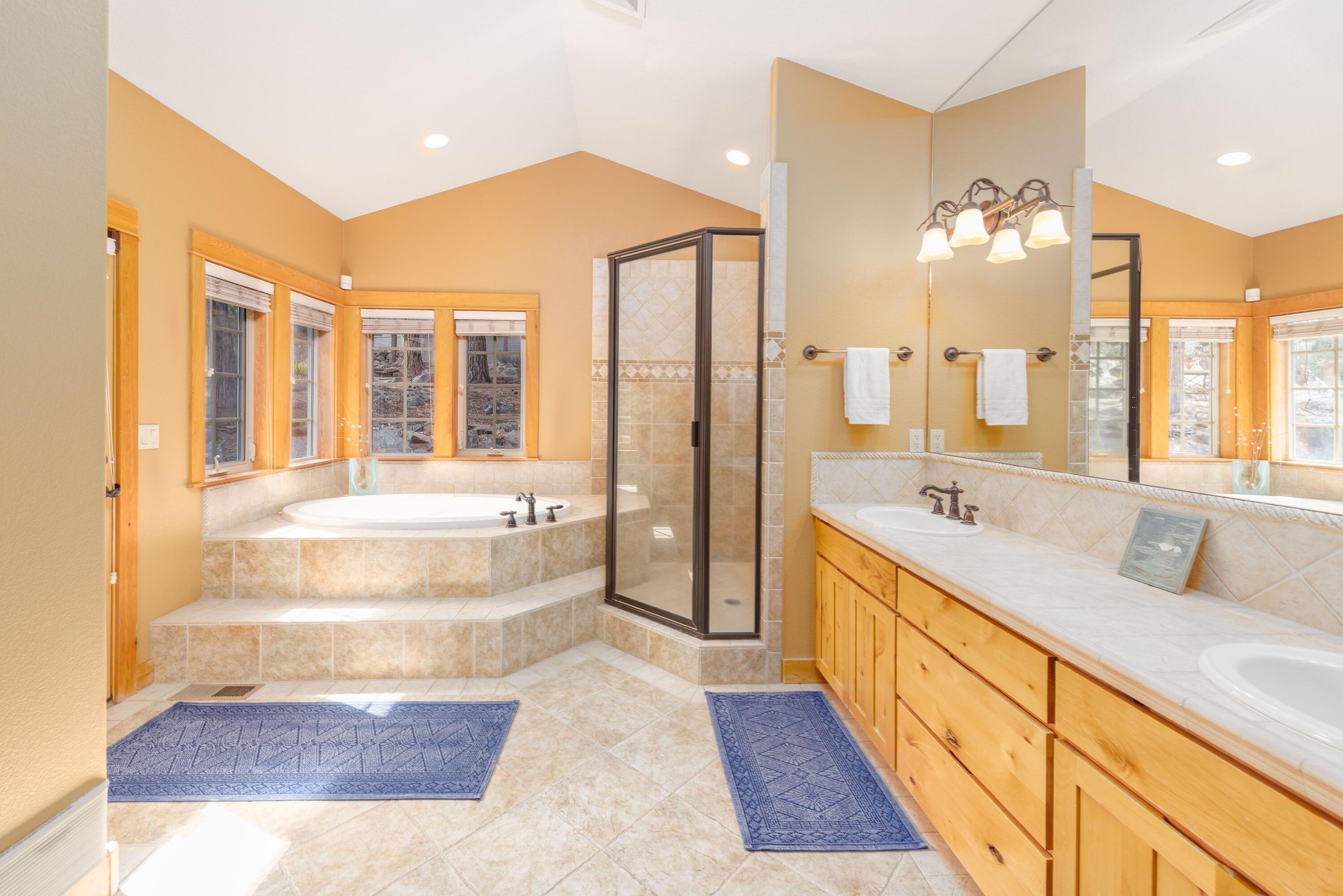 Awbrey Butte - Residential