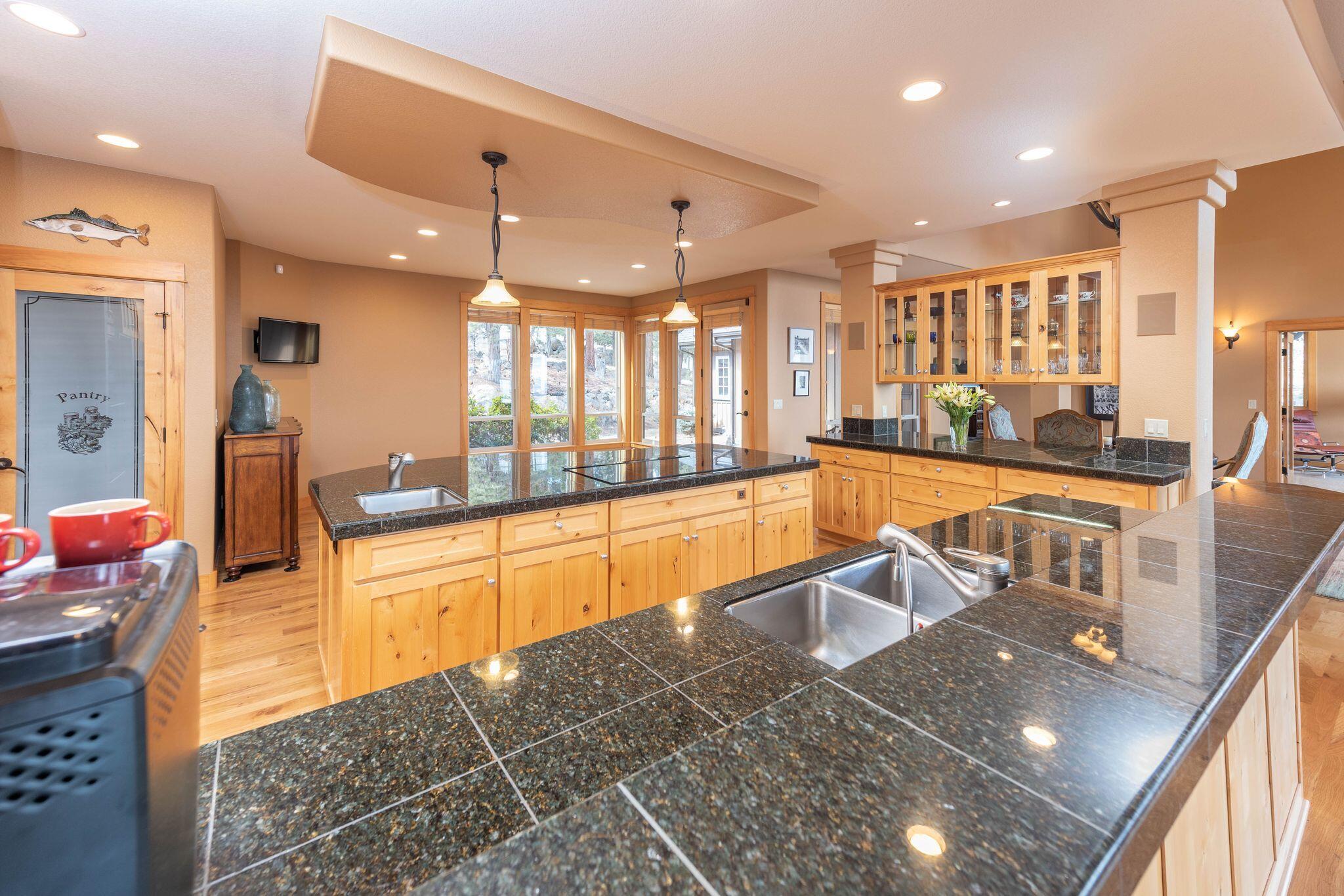 Awbrey Butte - Residential