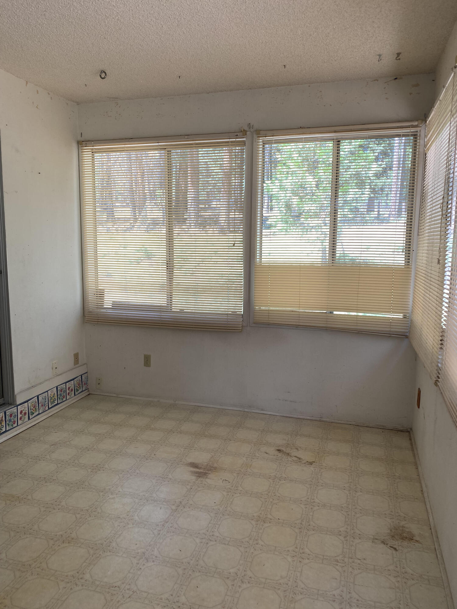 Klamath River Acres -First Addition - Residential