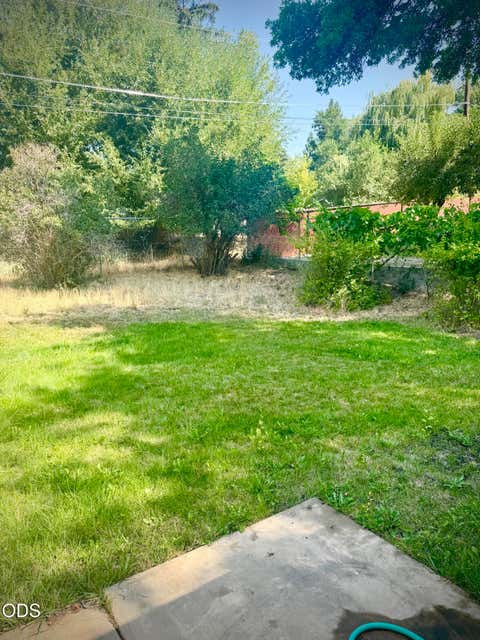 Tiny photo for 1845 Lawrence Street, Klamath Falls, OR 97601 (MLS # 220226599)