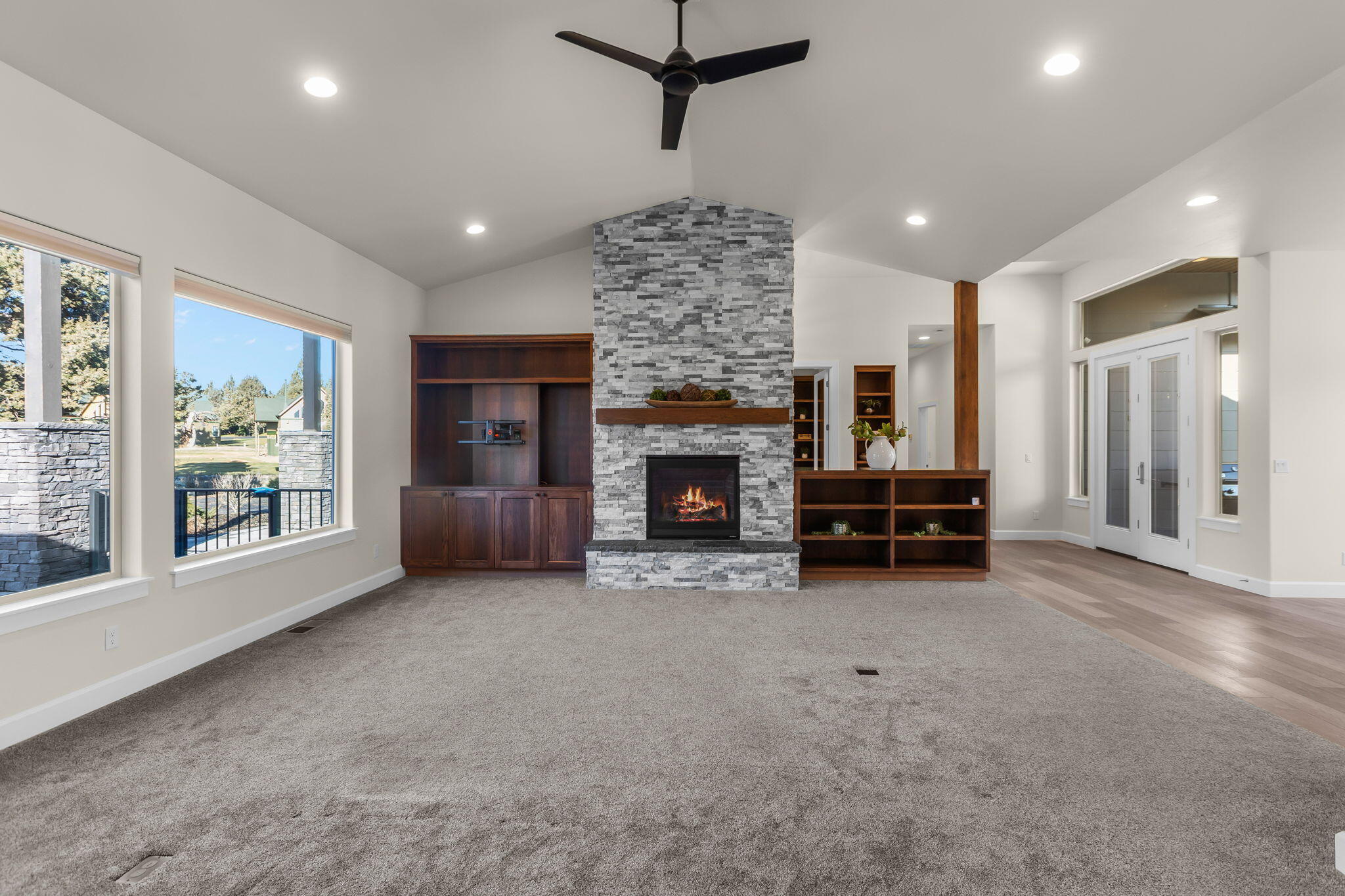 Eagle Crest - Residential