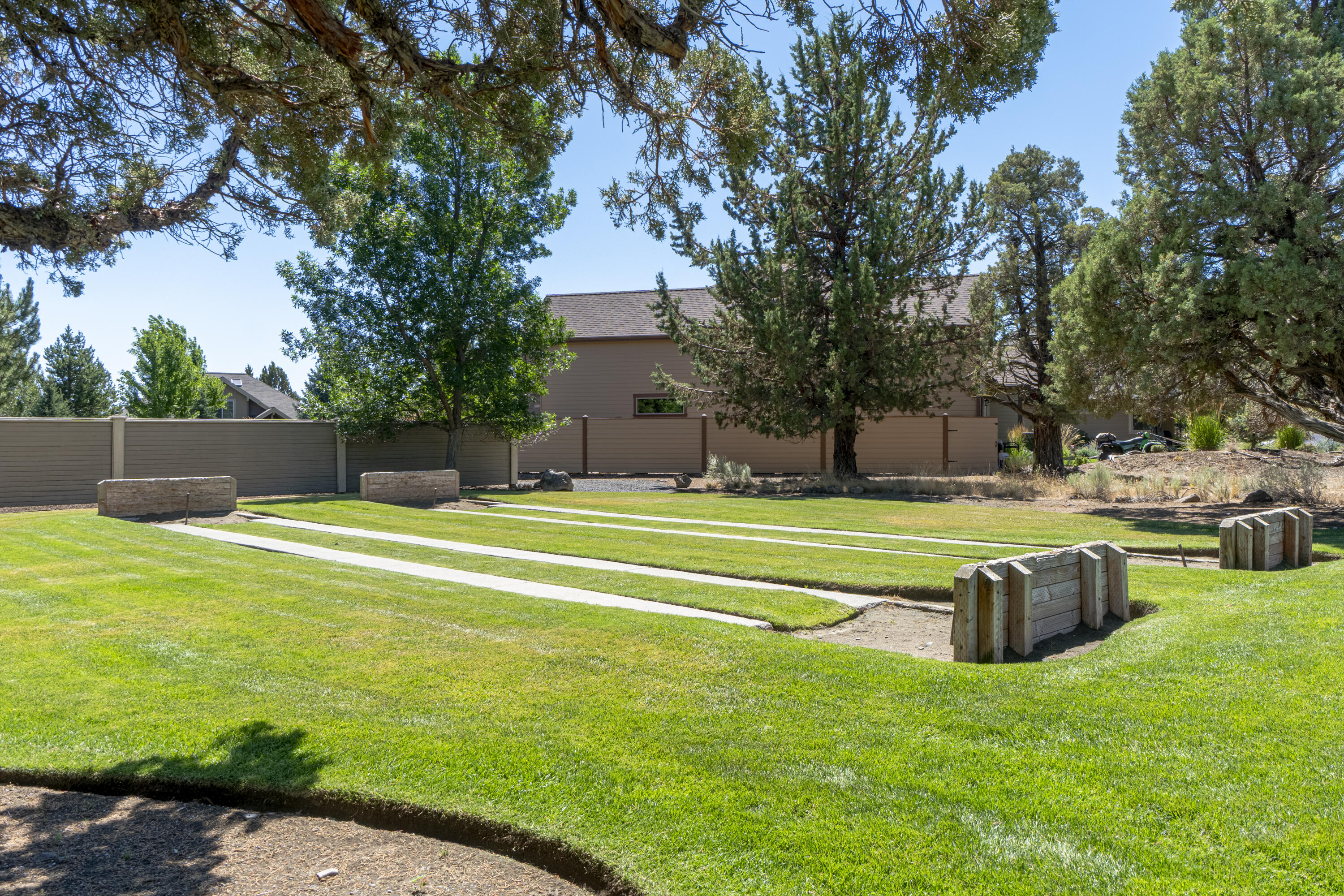 Eagle Crest - Residential