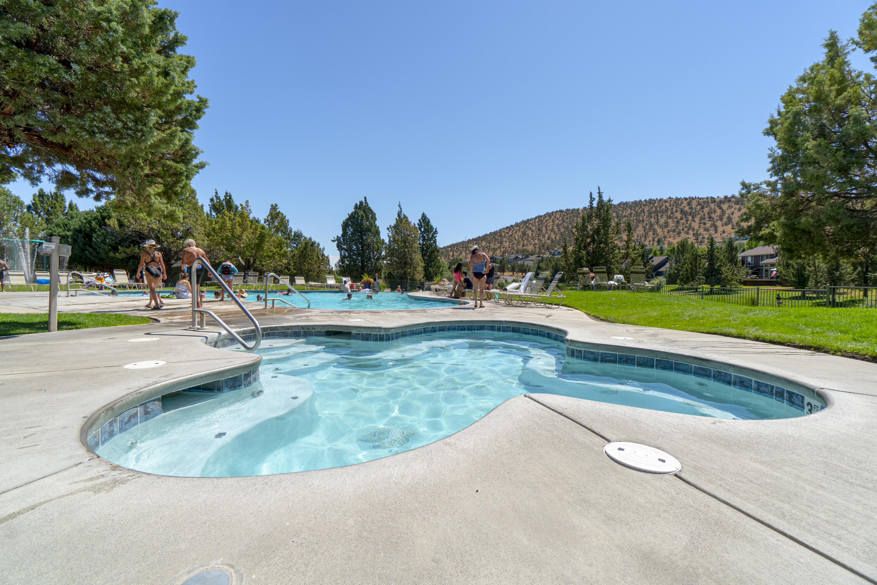 Eagle Crest - Residential