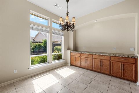 Tiny photo for 162 Bellerive Drive, Eagle Point, OR 97524 (MLS # 220219415)