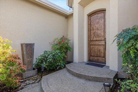 Tiny photo for 162 Bellerive Drive, Eagle Point, OR 97524 (MLS # 220219415)