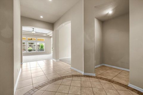 Tiny photo for 162 Bellerive Drive, Eagle Point, OR 97524 (MLS # 220219415)