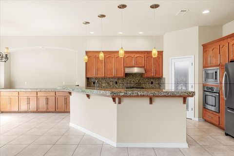 Tiny photo for 162 Bellerive Drive, Eagle Point, OR 97524 (MLS # 220219415)