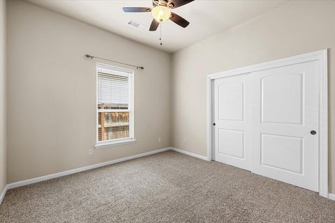 Tiny photo for 162 Bellerive Drive, Eagle Point, OR 97524 (MLS # 220219415)