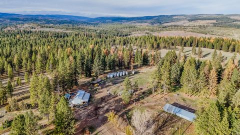 Tiny photo for 76545 Palmer Junction Road, Elgin, OR 97827 (MLS # 220212029)