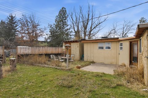 Tiny photo for 243 W Adams Avenue, Sisters, OR 97759 (MLS # 220217392)