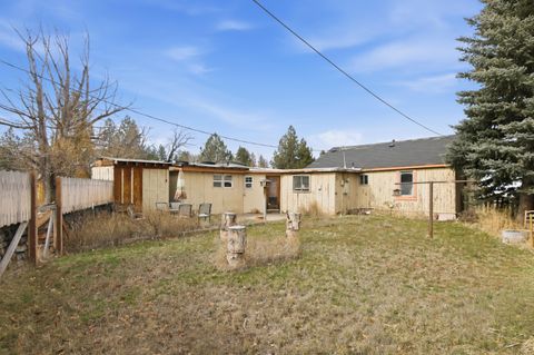 Tiny photo for 243 W Adams Avenue, Sisters, OR 97759 (MLS # 220217392)