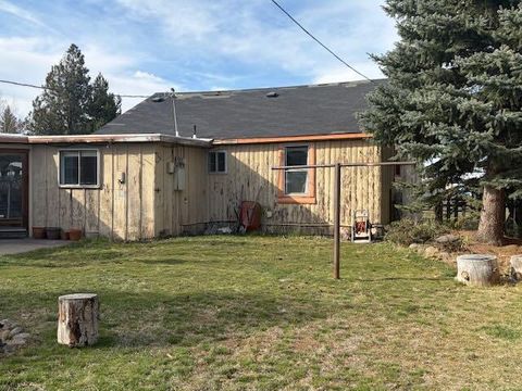 Tiny photo for 243 W Adams Avenue, Sisters, OR 97759 (MLS # 220217392)