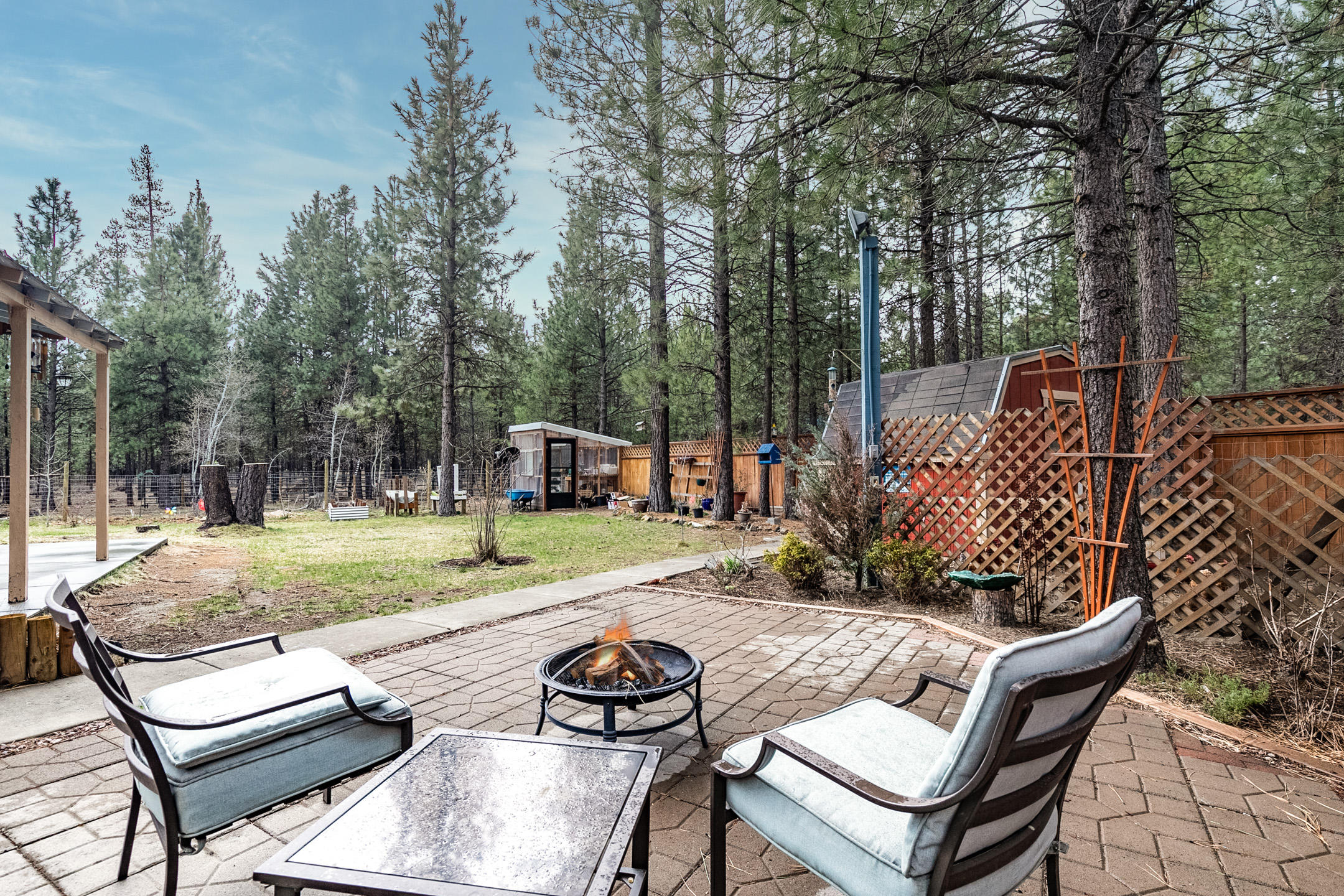 Ponderosa Pines - Residential