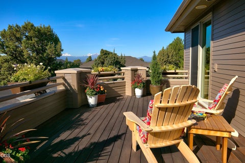 Photo of 1042 Trail Creek Drive, Redmond, OR 97756 (MLS # 220228518)