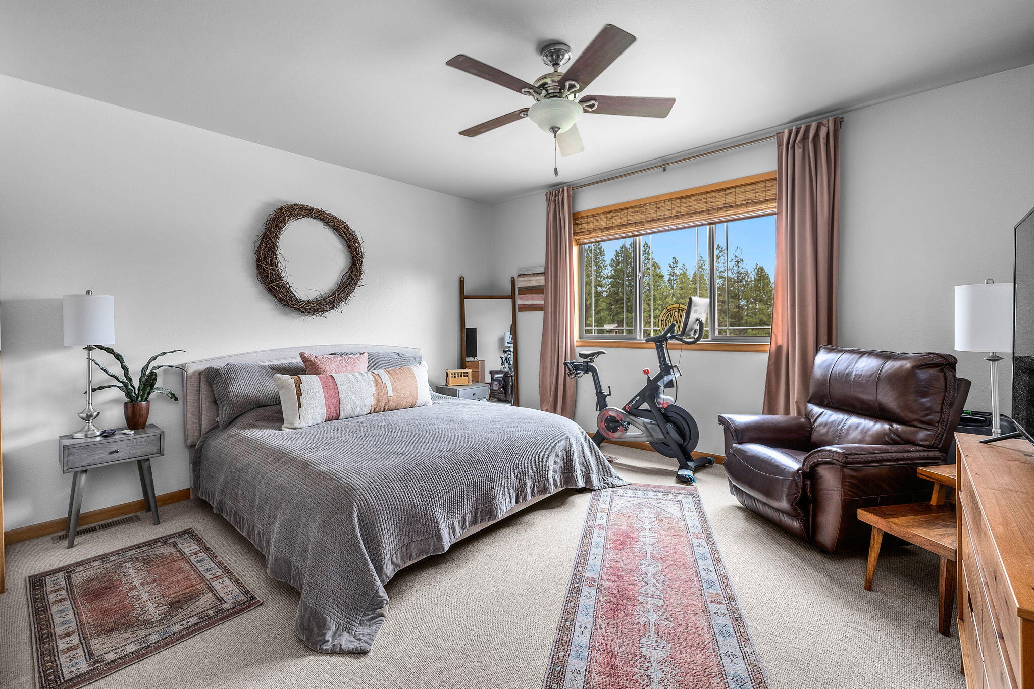 Broken Top - Residential