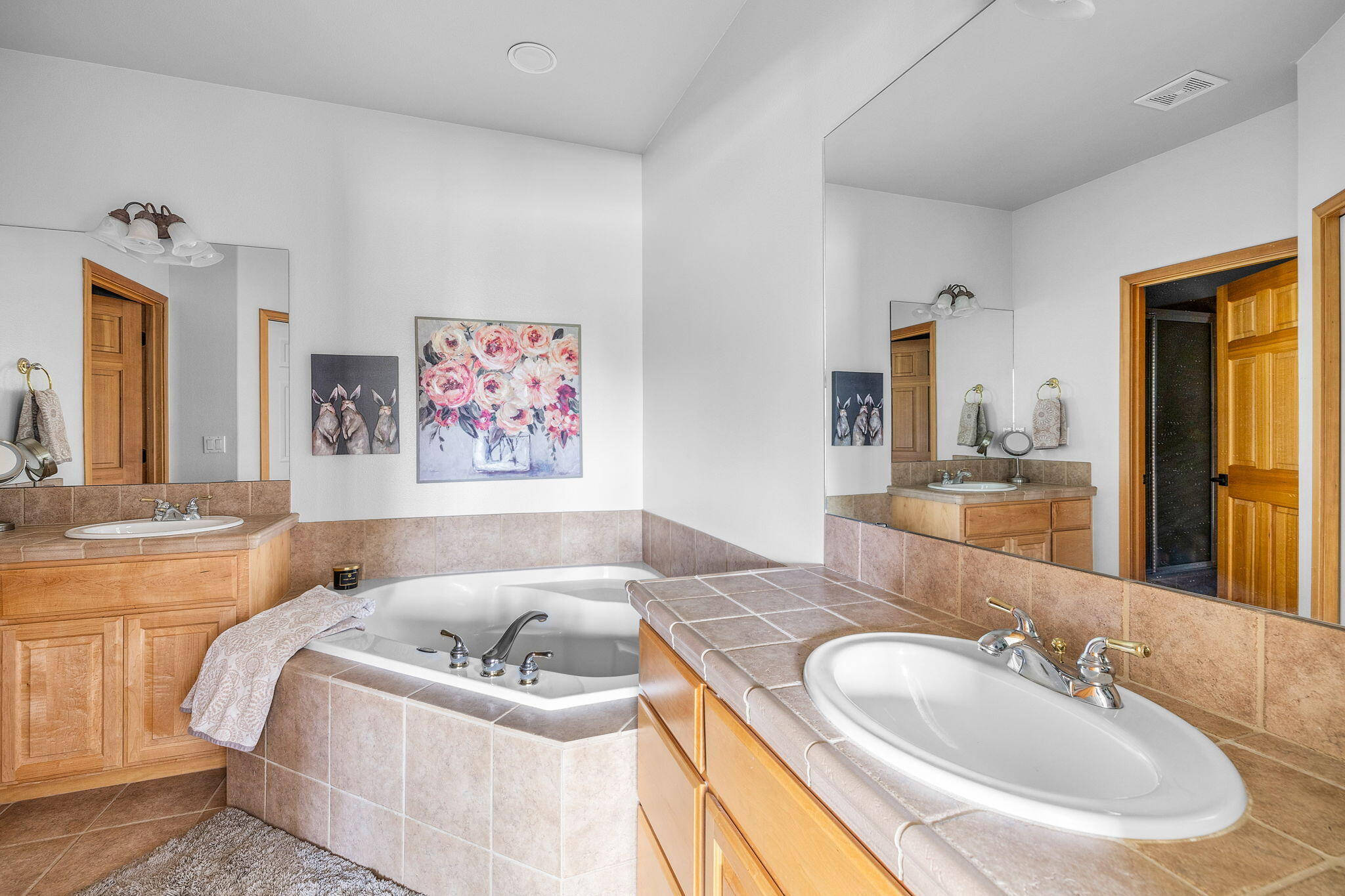 Broken Top - Residential