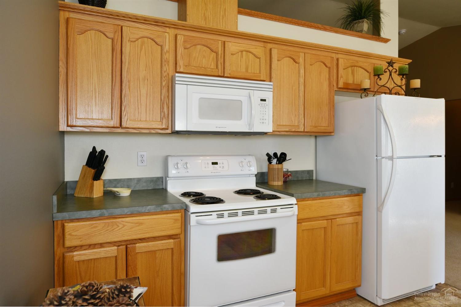 Golden Horseshoe - Residential