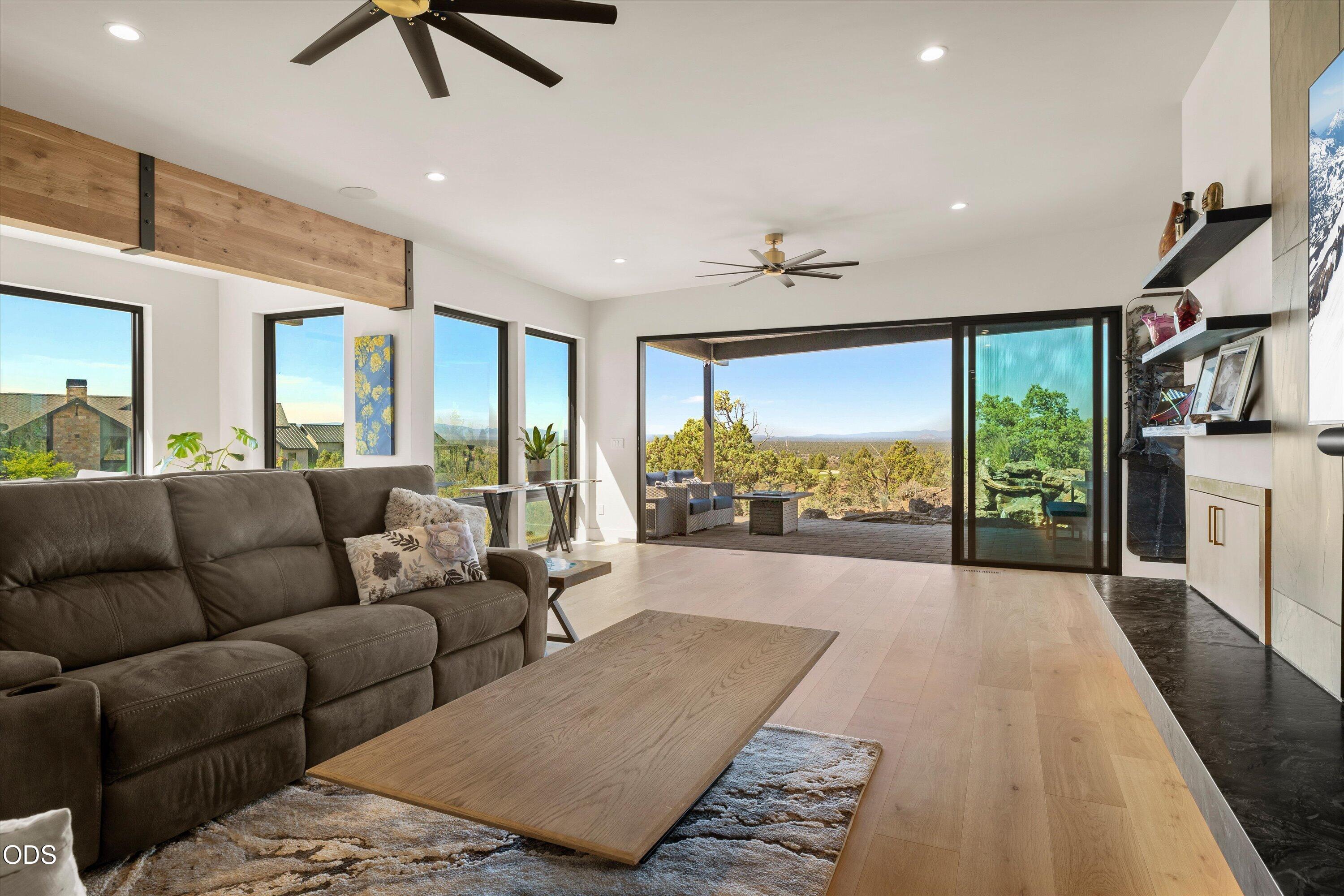 15598 SW Caballo Court