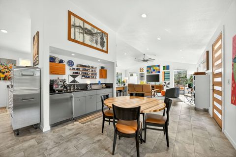 Tiny photo for 909 Upper Applegate Road, Jacksonville, OR 97530 (MLS # 220212615)