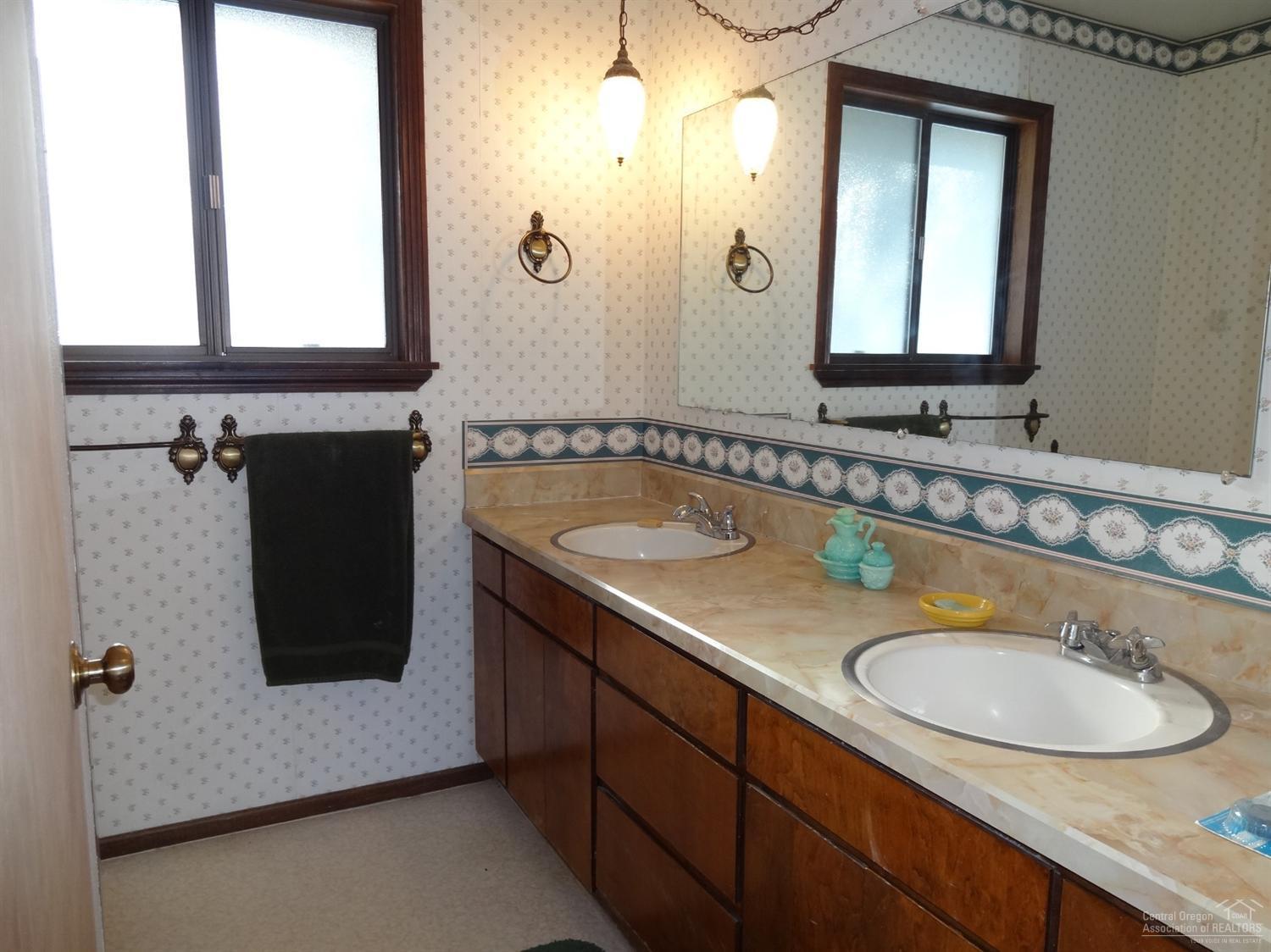 Saddleback West - Residential