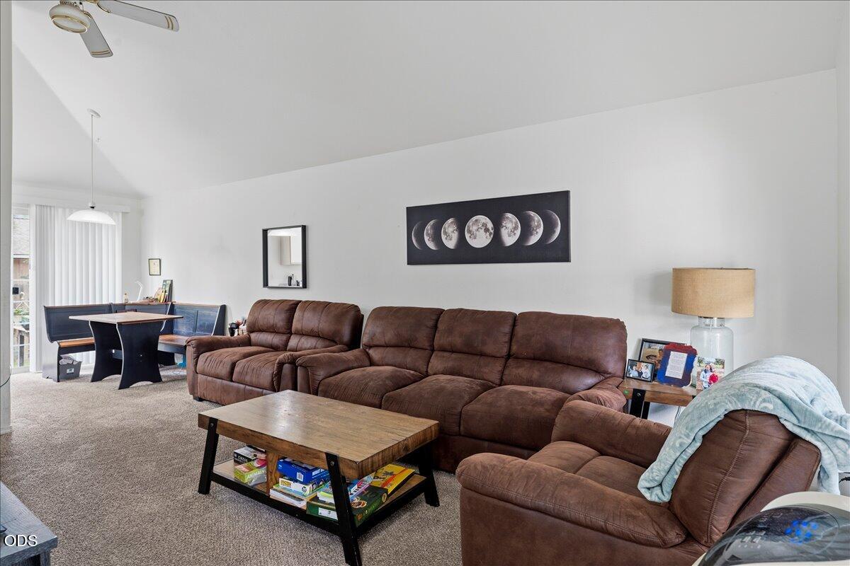 1559 SW Rimrock Way