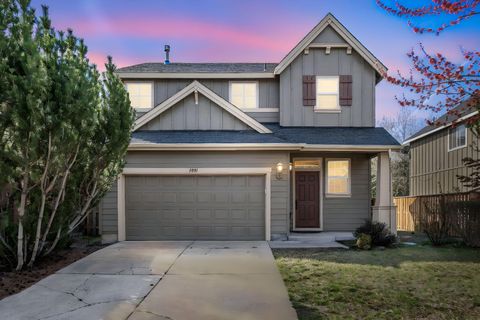 2891 NE Sedalia Loop Bend OR 97701