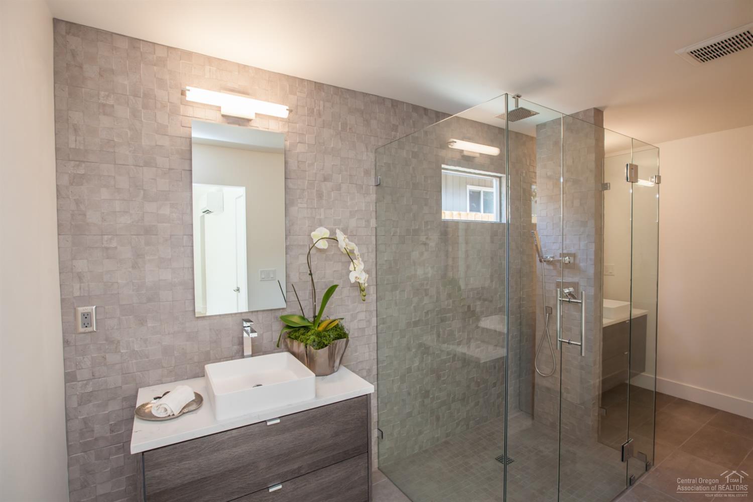 River Terrace - Residential