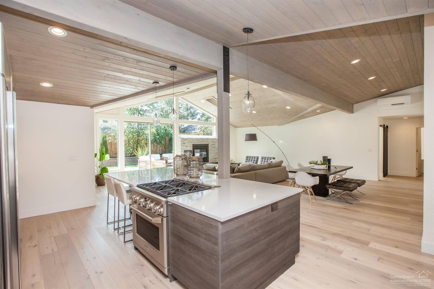 River Terrace - Residential