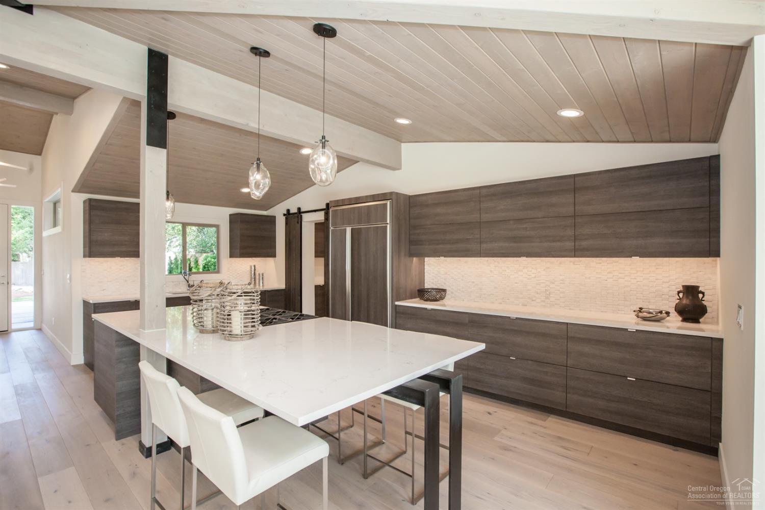 River Terrace - Residential