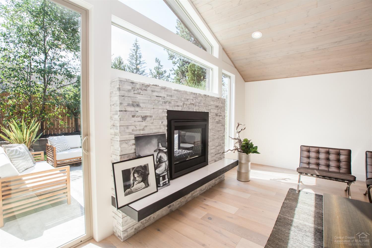 River Terrace - Residential