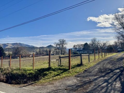 Tiny photo for 376 Crowson Road, Ashland, OR 97520 (MLS # 220214837)