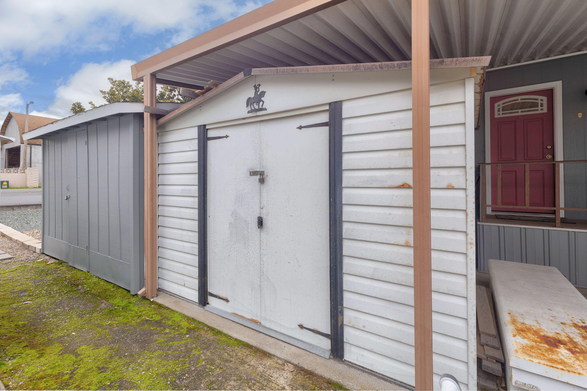 Rogue Lea Estates - Residential