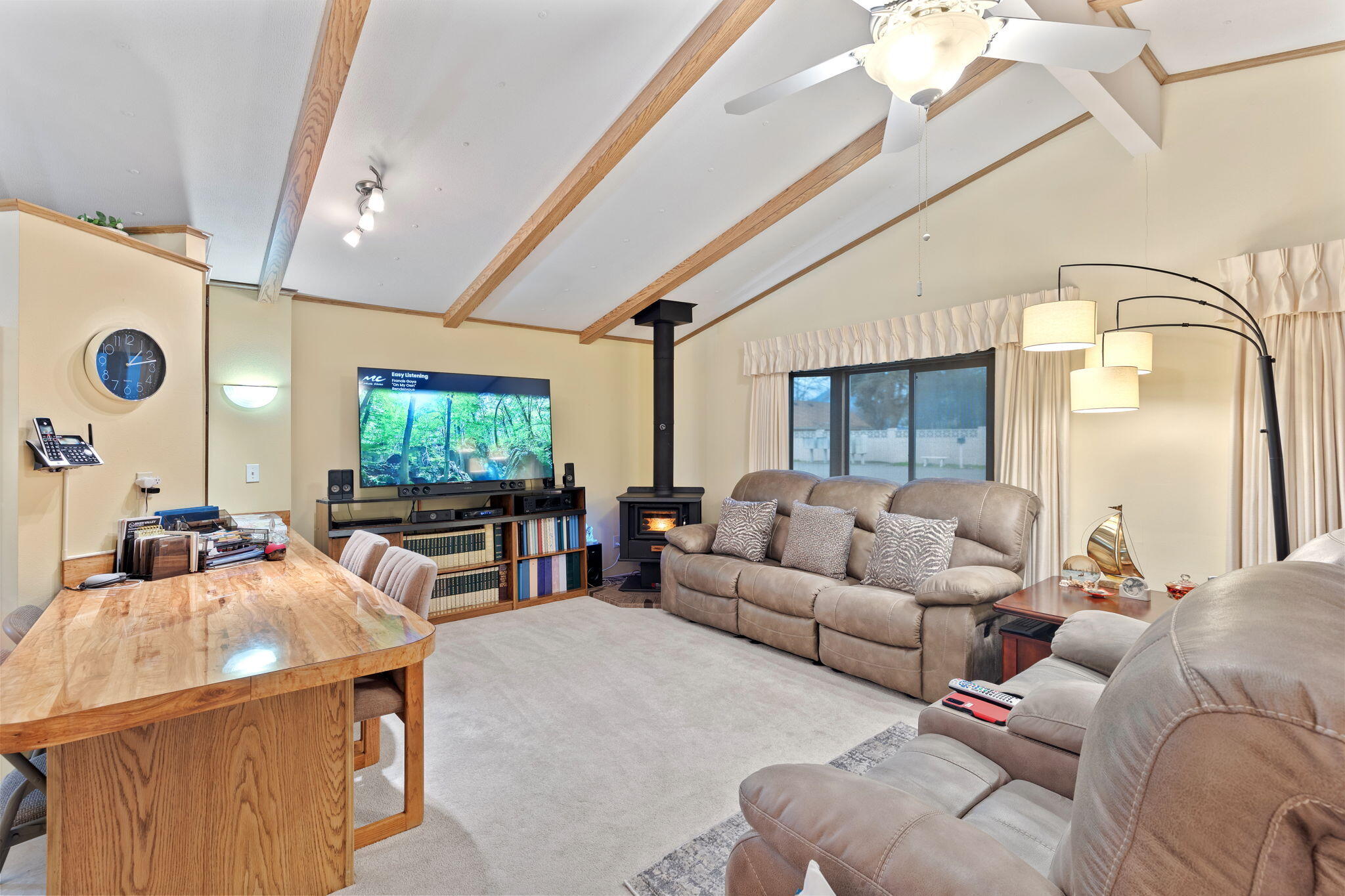 Rogue Lea Estates - Residential