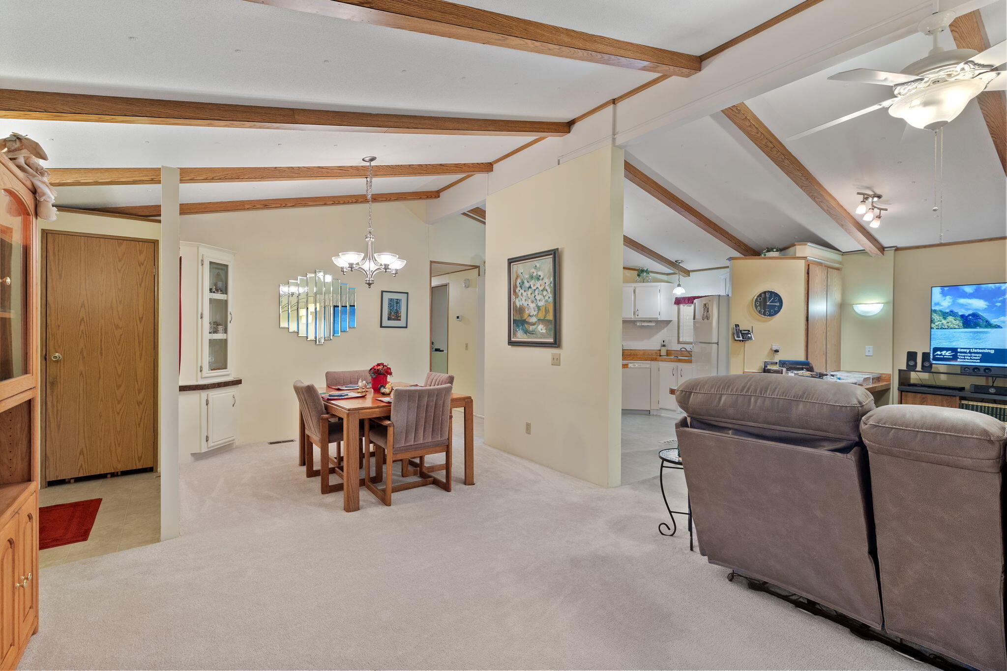 Rogue Lea Estates - Residential