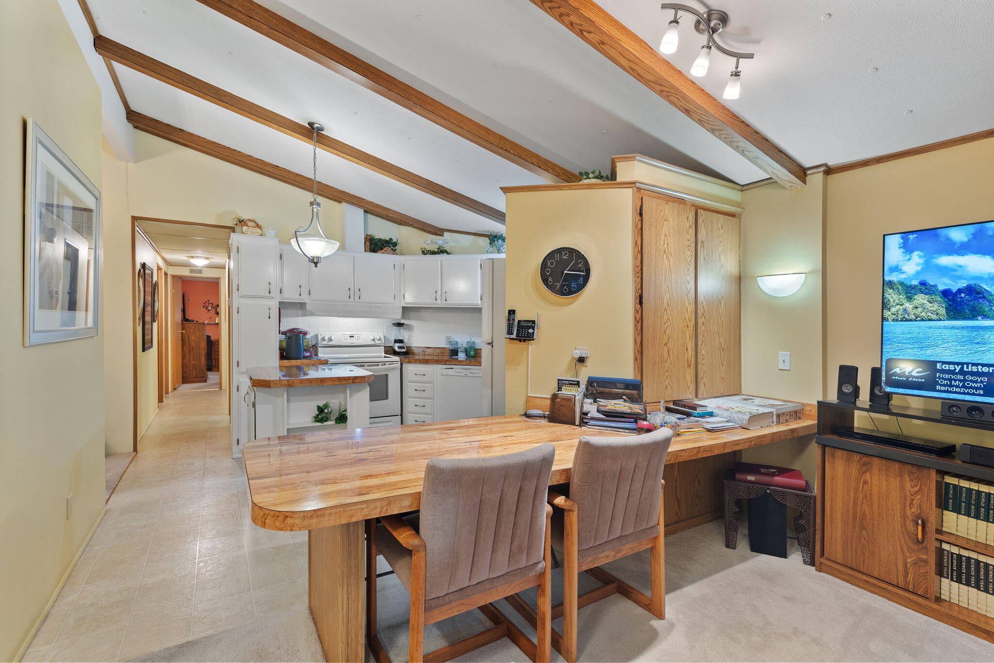 Rogue Lea Estates - Residential