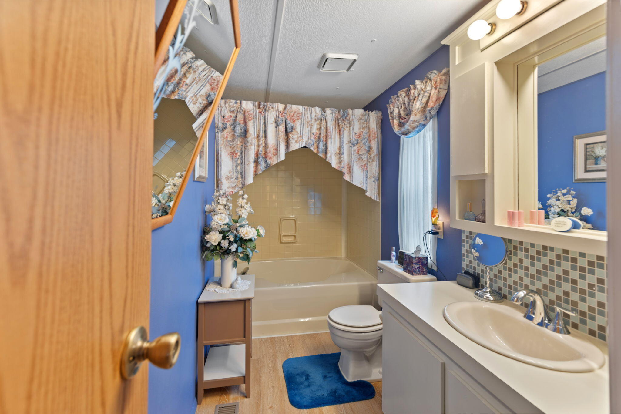 Rogue Lea Estates - Residential