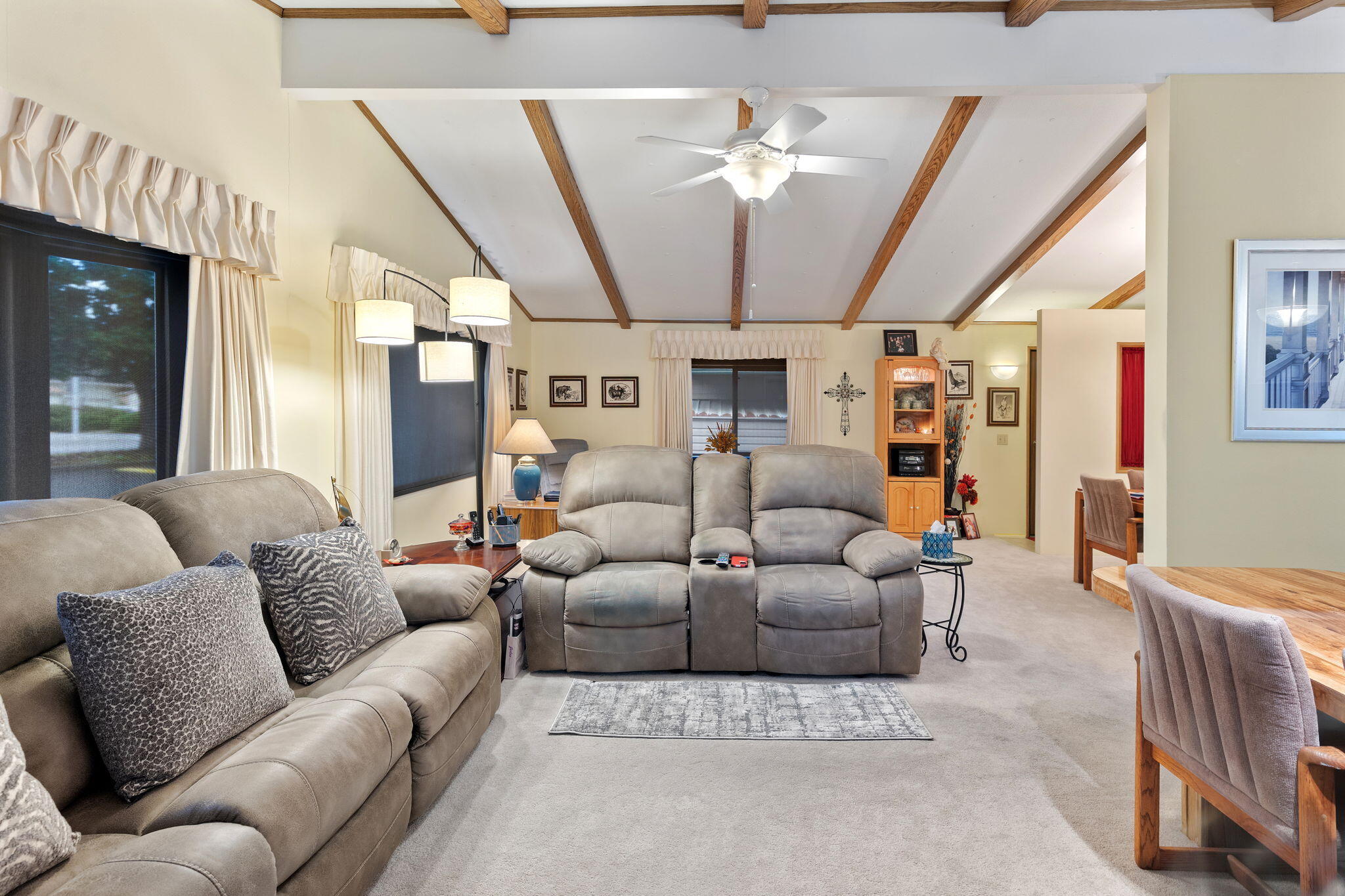 Rogue Lea Estates - Residential