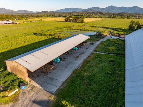 Tiny photo for 6531 Lower River Road RD, Grants Pass, OR 97526 (MLS # 220222987)