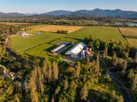 Tiny photo for 6531 Lower River Road RD, Grants Pass, OR 97526 (MLS # 220222987)