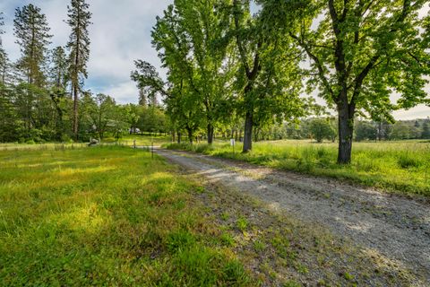 Tiny photo for 6531 Lower River Road RD, Grants Pass, OR 97526 (MLS # 220222987)