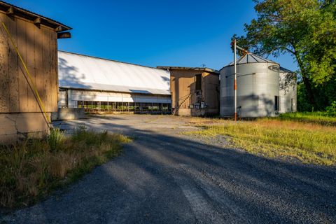 Tiny photo for 6531 Lower River Road RD, Grants Pass, OR 97526 (MLS # 220222987)