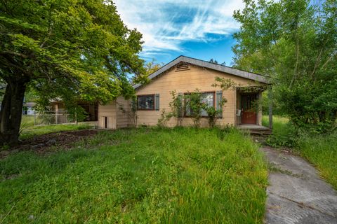 Tiny photo for 6531 Lower River Road RD, Grants Pass, OR 97526 (MLS # 220222987)