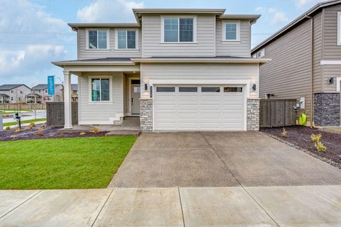 3907 NE Oakside Lp Bend OR 97701