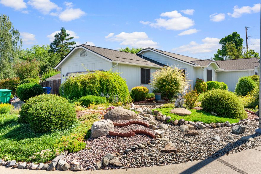 Impeccable Move-In Ready Home on a corner lot in Grants Pass, close to shopping and restaurants. Vaulted Ceilings, Open Floor Concept, Comfortable Size Kitchen, a Large Master Bedroom with Walk-In Closets, Covered Patio and the Shed in the backyard make this home very desirable. The Lush Landscaping is adding more charm and  completes this beautiful home ready for viewing. Call today for your appointment!