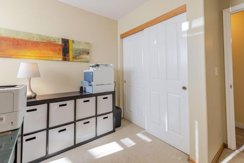Tiny photo for 3242 SW Juniper Avenue, Redmond, OR 97756 (MLS # 220219803)