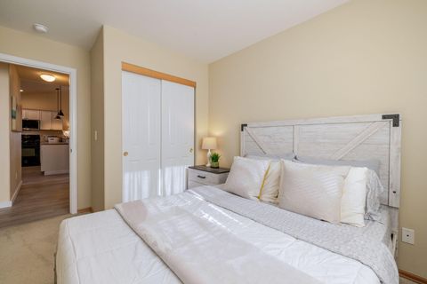 Tiny photo for 3242 SW Juniper Avenue, Redmond, OR 97756 (MLS # 220219803)
