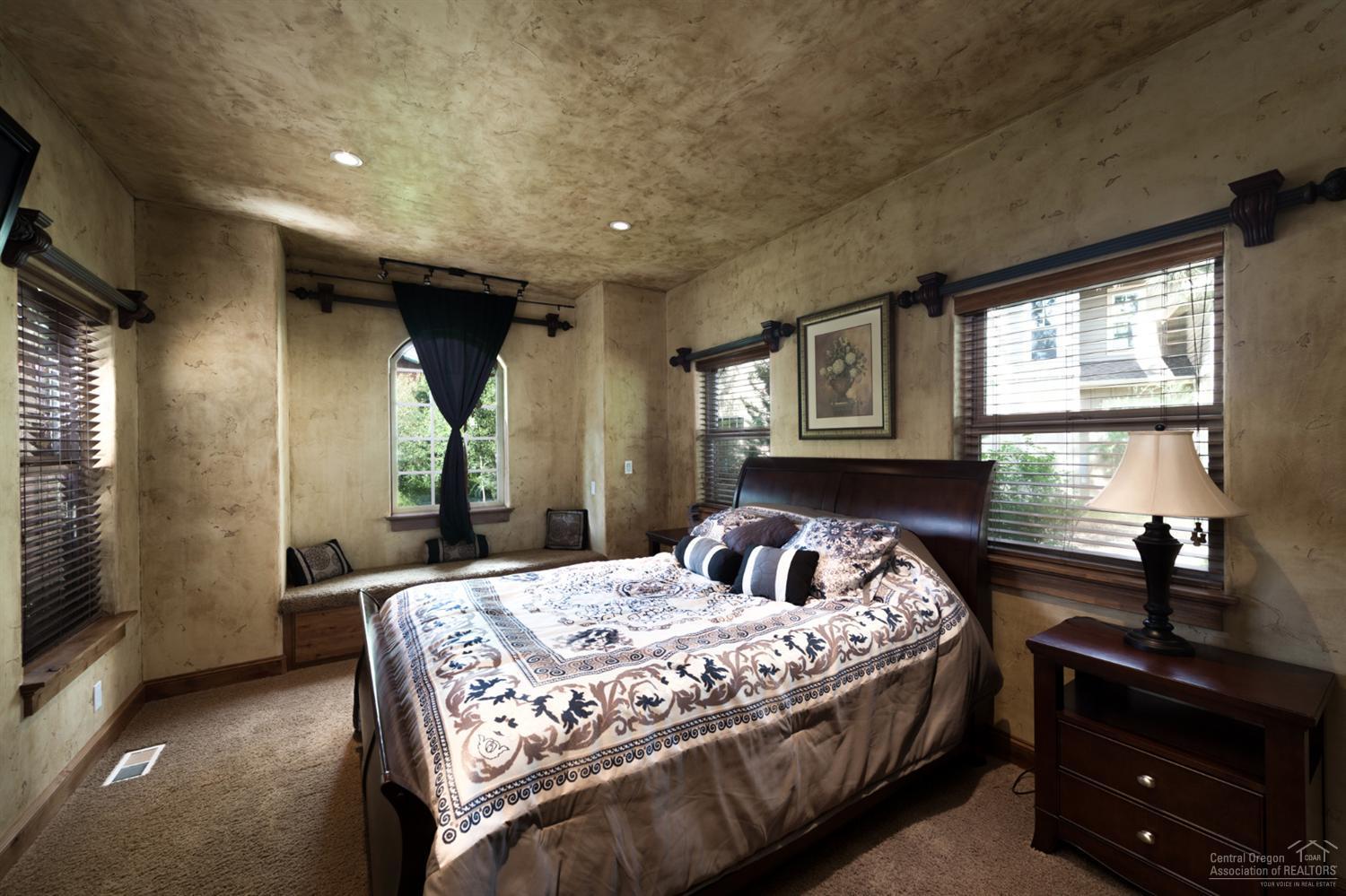 Shevlin Crest - Residential