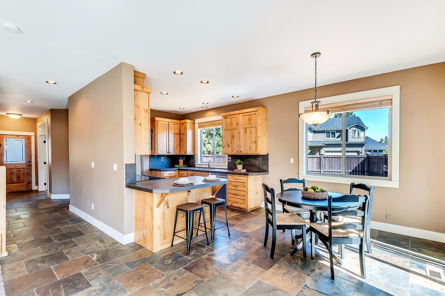 Canyon Breeze - Residential